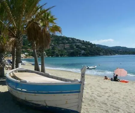 Apartment Altair De St Clair Le Lavandou